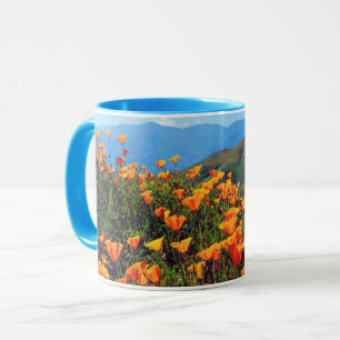 California Poppies Covering a Hillside Tasse