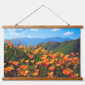 California Poppies Covering a Hillside Wandteppich Mit Holzrahmen (Vorne)