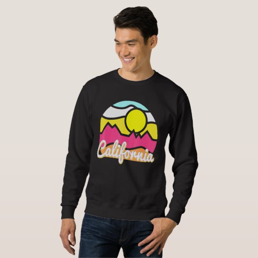 California Retro Mountain Sunset Outdoor Vanlife E Sweatshirt (Vorne ganz)