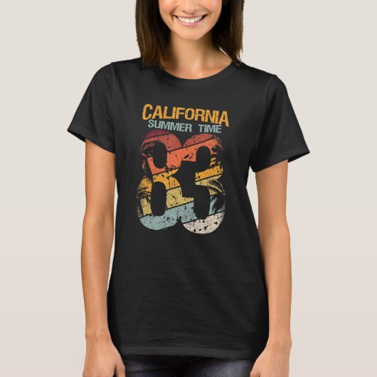 California Summer Time 83 Beach Santa Cruz Surfing T-Shirt (Vorderseite)