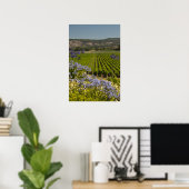 California Vineyard and Purple Flowers Poster (Heimbüro)