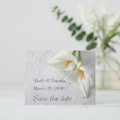 Calla liegt mit Platz für Text Save The Date (Stehend Vorderseite)