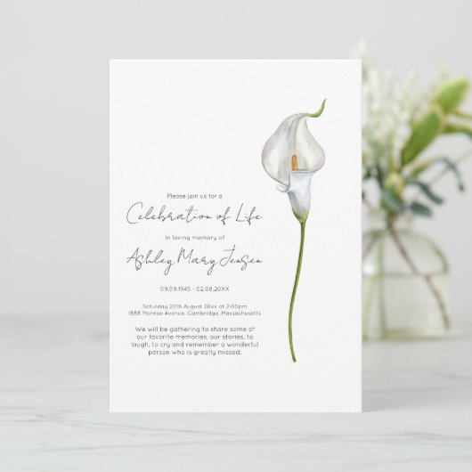 Calla Lily Lebensfeier Bestattung Einladung (Stehend Vorderseite)