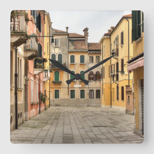 Calle Del Montello, Venedig Italien Quadratische Wanduhr (Vorderseite)