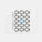 Called To Be Different Christian Penguin Faith Ins Fleecedecke (Vorderseite (Horizontal))