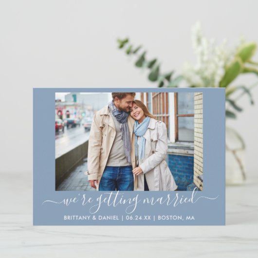 Calligrafie Dusty Blue Getting Eried Save The Date (Stehend Vorderseite)