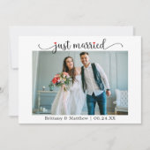 Calligrafie Red Heart Just Married Foto Hochzeit Ankündigung (Vorderseite)