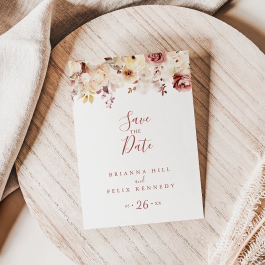 Calligrafy Graceful Floral Wedding Save the Date Postkarte