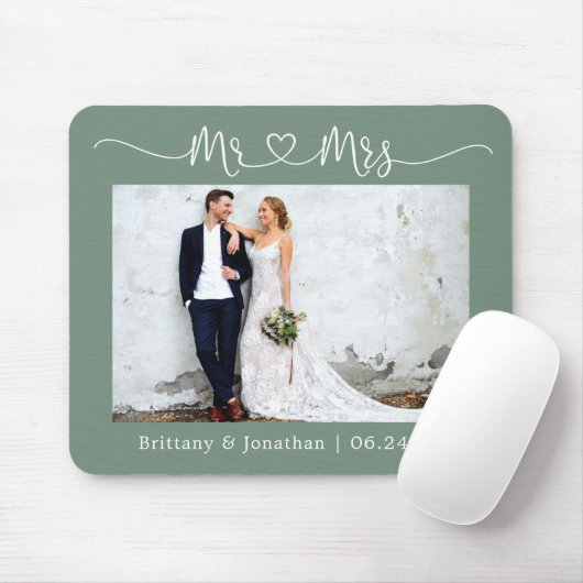 Calligraphisches Herz Mr. Wedding Sage Green Mousepad (Mit Mouse)