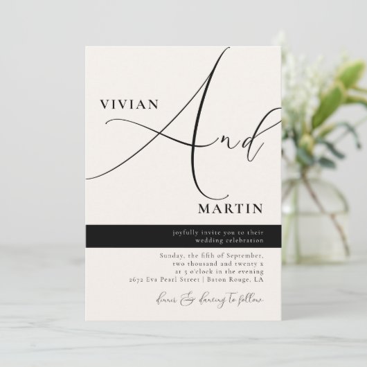 Calligraphy Big Bold "And" Black & White Wedding Einladung (Stehend Vorderseite)