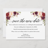 Calligraphy Burgundy Floral Rette die neue Datumsk Save The Date (Vorderseite)