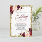 Calligraphy Burgundy Floral Wedding Gold Glitzer Einladung (Stehend Vorderseite)