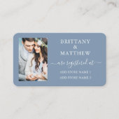 Calligraphy Foto Wedding Registry Dusty Blue Begleitkarte (Vorderseite)