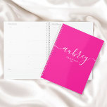 Calligraphy Girly Modern Pink Planner Planer<br><div class="desc">Minimalistische Features Name in modernen Handschrift Schriftart.</div>