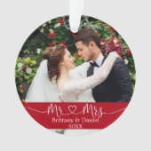 Calligraphy Heart Mr. and Mrs Wedding Foto Red Ornament (Vorderseite)