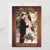 Calligraphy Heart Mr. and Mrs. Wood Wedding Foto Dankeskarte (Vorderseite)