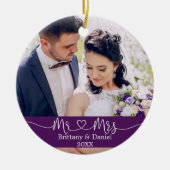 Calligraphy Heart Mr. und Mrs. Wedding Lila Keramik Ornament (Vorne)