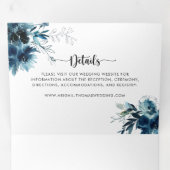Calligraphy Navy Blue Floral Wedding Dreifach Gefaltete Einladung (Innen Erste Seite)