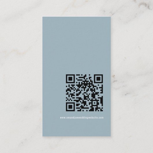 Calligraphy QR Code Dusty Blue Wedding RSVP Begleitkarte (Rückseite)