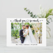 Calligraphy Script Heart Wedding Photo Dankeskarte (Stehend Vorderseite)