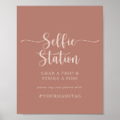 Calligraphy Terracotta Selfie Poster (Vorne)