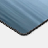 Calm Blue Lake Water Schreibtischunterlage (Ecke)