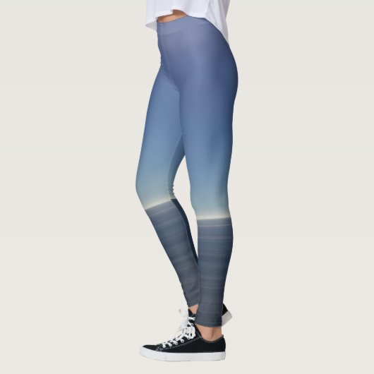 Calm Blue Ocean Leggings (Links)