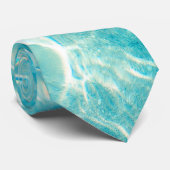 Calm Blue Ocean Wave Krawatte (Gerollt)