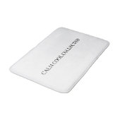 Calm cool gesammelt weißschwarz minimalistisch lus badematte (Schrägansicht)