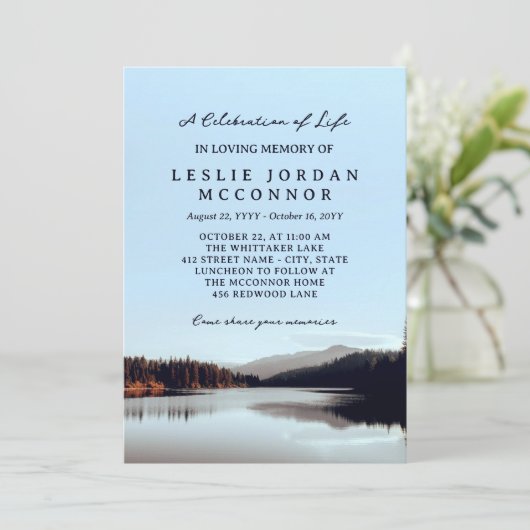 Calm Mountain Lake Celebration of Life Einladung (Stehend Vorderseite)