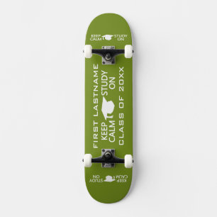 Calm & Study behalten auf individuellen Skateboard