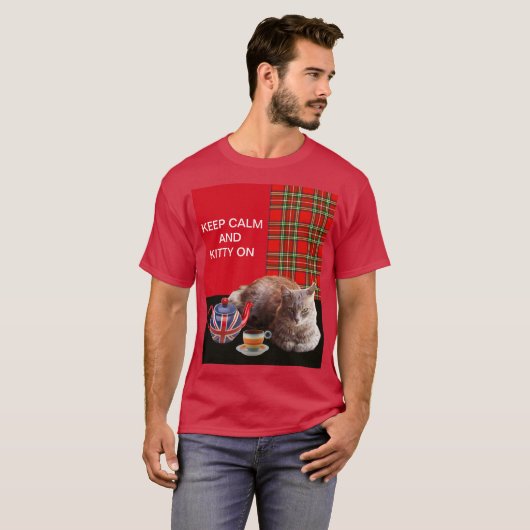 "CALM UND KITTY ON BEHALTEN" ,RED TARTAN,CAT TEE-P T-Shirt (Vorne ganz)