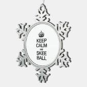 CALM UND SKEEBALL behalten Schneeflocken Zinn-Ornament (Rechts)