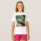 "Calm Waters Await" T-Shirt (Vorne ganz)