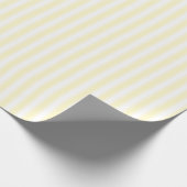 Calm Yellow Minimalist Stripes Geschenkpapier (Ecke)