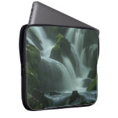 Calming Waterfall Laptopschutzhülle (Vorne Rechts)