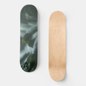 Calming Waterfall Skateboard (Vorderseite)