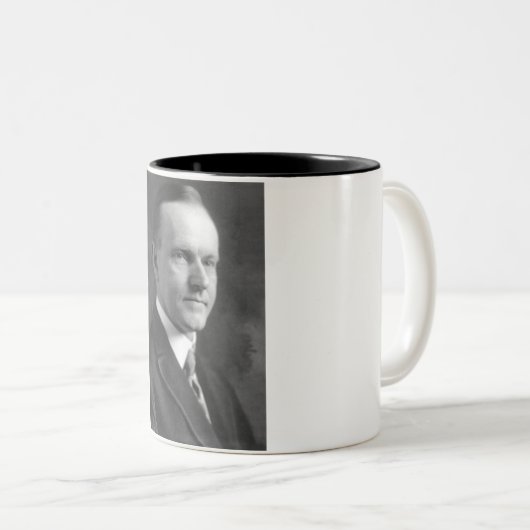 Calvin Coolidge Zweifarbige Tasse (VorderseiteRechts)