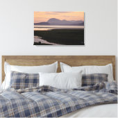 Camano Island, WA, bei Sunset Wrapped Canvas Print Leinwanddruck (Insitu (Schlafzimmer))