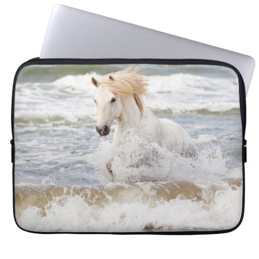 Camargue Horn im Surf Laptopschutzhülle (Vorderseite)