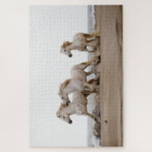 Camargue Pferde laufen am Strand Puzzle (Vertikal)