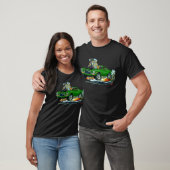 Camaro Grün-Schwarzes Auto 1970-72 T-Shirt (Unisex)