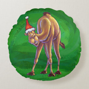 Camel Christmas auf Green Rundes Kissen