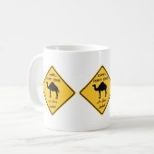 Camel Hump Zone Mug Kaffeetasse (Vorderseite Links)