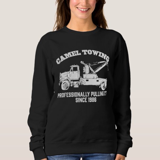 Camel Towing Crude Tow Truck Recovery Workers Sweatshirt (Vorderseite)