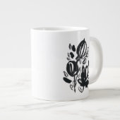Cameo Bloom - Schwarzweiß Jumbo-Tasse (Vorderseite Rechts)