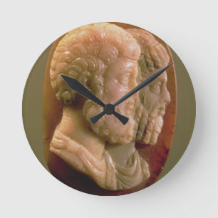 Cameo depicting Marcus Aurelius (121-180) and Luci Runde Wanduhr