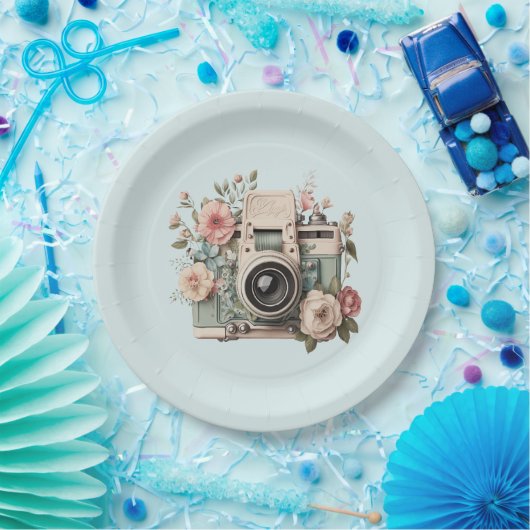 Camera with Flowers Retro Pastel Image Pappteller (Party)