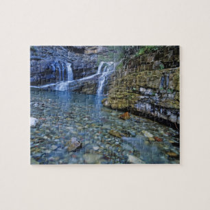 Cameron Falls im Waterton-Lakes-Nationalpark in 2 Puzzle