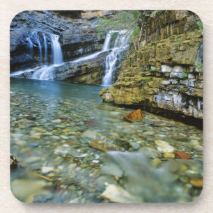 Cameron Falls im Waterton-Lakes-Nationalpark in Untersetzer